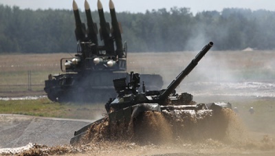 Ρωσικά άρματα μάχης πλησιάζουν πέρασμα στα σύνορα Συρίας και Ιορδανίας