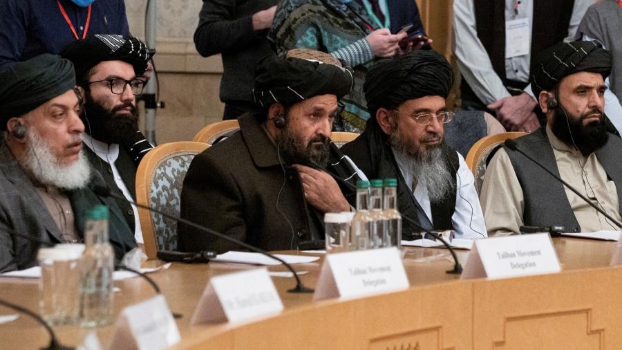 Αφγανιστάν: Nέα κυβέρνηση ανακοινώνουν οι Ταλιμπάν εν μέσω οικονομικής κατάρρευσης - Ποντάρουν στην Κίνα