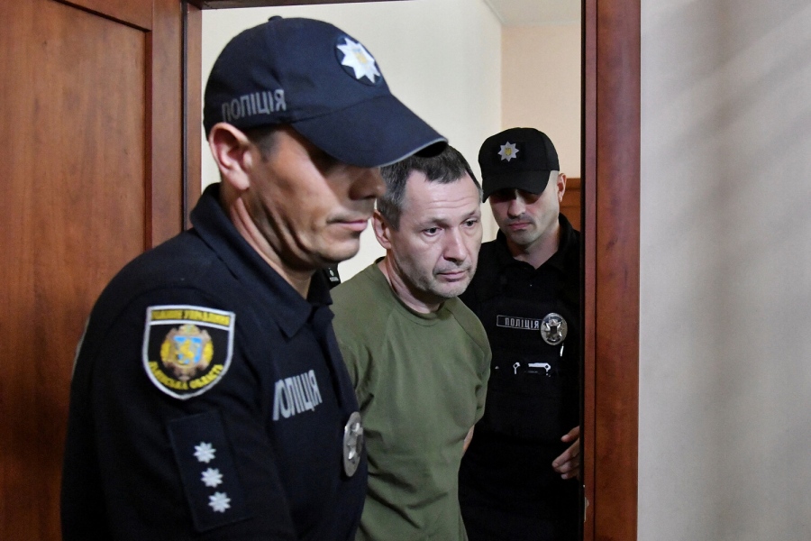 Σοκάρει η ομολογία του εκτελεστή του Parubyi: Θα σκότωνα τον Porosenko - Ουκρανοί δολοφόνοι... μου σκότωσαν τον γιο στο Bakhmut