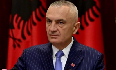 Αλβανία: Σάλος για τη συμμετοχή του προέδρου σε «κορωνο-πάρτι»