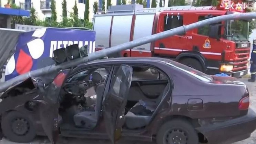 Σοκαριστικό τροχαίο στην Κηφισιά: Έξι οι τραυματίες - Εμπλέκονται δύο οχήματα, τι συνέβη