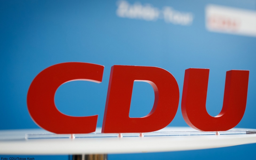 Γερμανία: Χωρίς φρένο η πτώση του CDU με μόλις 27% - Ενισχυμένοι οι Πράσινοι στο 22%