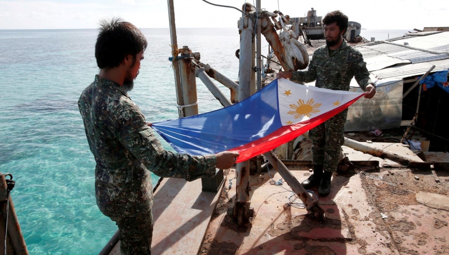 Οι εντάσεις ΝΑΤΟ - Κίνας κλιμακώνονται στις θάλασσες της Ανατολής: Διαμάχη Κίνας - Φιλιππίνων για την ρυμούλκηση πολεμικού πολοίου