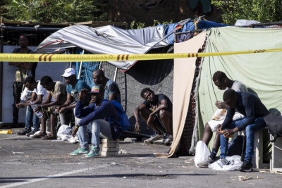 Η Δύση λίγο πριν πεθάνει - Ο Δήμος της Ρώμης ζητά από Ιταλούς να φιλοξενήσουν μετανάστες δωρεάν – Οργισμένη η Meloni