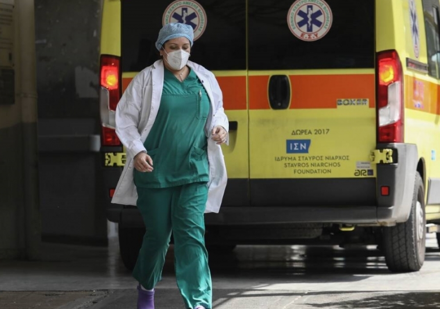 «Μαύρη Τρίτη» - Στα 21.657 εκτοξέυτηκαν τα κρούσματα - Στους 635 οι διασωληνωμένοι