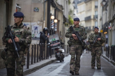 Γαλλία: Αλλαγή φρουράς στην ηγεσία της υπηρεσίας πληροφοριών του στρατού - Απέτυχε να προβλέψει τη ρωσική εισβολή στην Ουκρανία