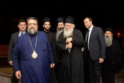 Την παραμονή των κληρικών στο μισθολόγιο του δημοσίου ζητά η Ιεραρχία – Αμβρόσιος: Δεν ζήτησα ποτέ την παραίτηση του Αρχιεπισκόπου