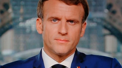Macron: Τα πιστοποιητικά covid είναι η ελευθερία μας - Σάλος στη Γαλλία από τα άδεια καφέ και εστιατόρια