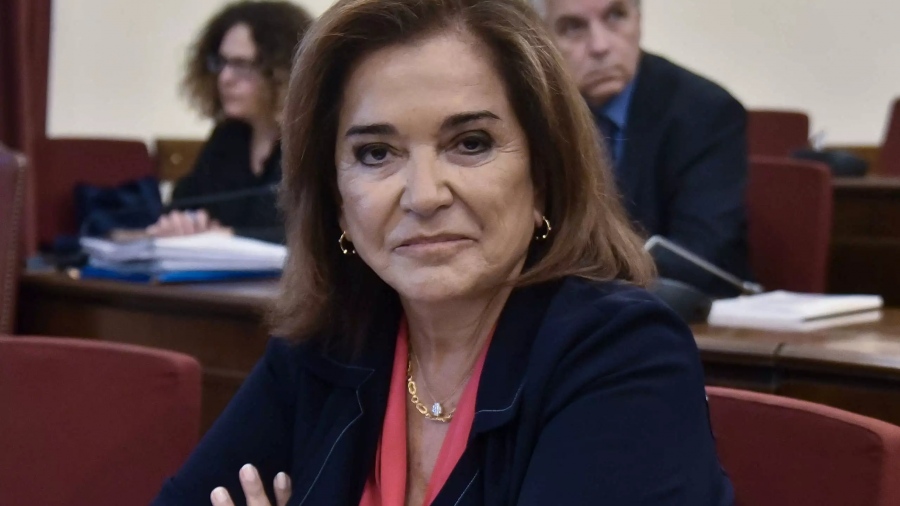 Ντόρα Μπακογιάννη: Αν ζούσε η Μαρίκα θα έλεγε «ναι» στην υιοθεσία παιδιών από τα ομόφυλα ζευγάρια