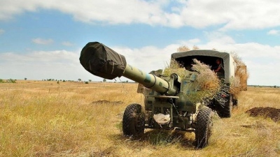 Απίστευτο - Ένας ρωσικός πύραυλος διέλυσε 32 μονάδες ουκρανικών οβίδων D-20