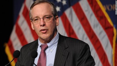 Αποχωρεί από τη Fed New York ο William Dudley ένα χρόνο πριν λήξει η θητεία του