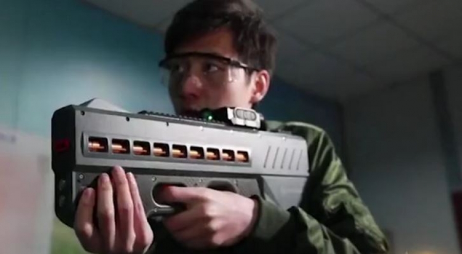 Γιγαντιαίο άλμα προς τα εμπρός –  Αυτό είναι το ηλεκτρομαγνητικό όπλο που εκτοξεύει βλήματα σε …σχήμα νομίσματος