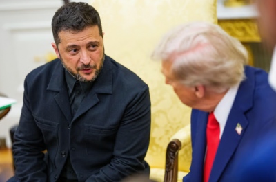 Politico: Ο Zelensky ανακοίνωσε «mega deal» 90 δισ. δολ. με τον Trump για την προμήθεια όπλων