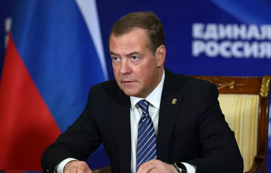 Καυστικός ο Medvedev: Μπορείτε να μου στείλετε τις συντεταγμένες του μελλοντικού εργοστασίου της Rheinmetall στην Ουκρανία;
