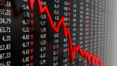 Λίγο μετά το κλείσιμο του ΧΑ – Καθολική πτώση λόγω Πειραιώς