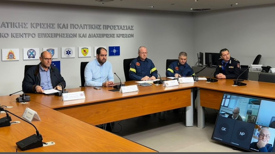 Κακοκαιρία: Συνεδρίασε η Επιτροπή Εκτίμησης Κινδύνου παρουσία Κεφαλογιάννη - Οι περιφέρειες που μπαίνουν σε Red Code