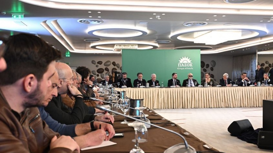 Ανδρουλάκης: Το ΠΑΣΟΚ θα δώσει ενωμένο τη μάχη της πολιτικής αλλαγής απέναντι στη ΝΔ του Μητσοτάκη