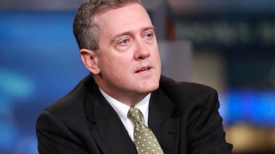 Bullard (Fed): Η Fed πρέπει να ακολουθήσει πολιτική σταδιακής αύξησης επιτοκίων