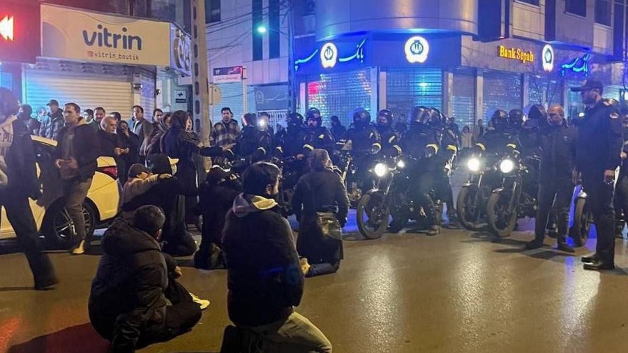 Ψηφιακό σκοτάδι στο Ιράν - Το διαδίκτυο καταρρέει εν μέσω διαδηλώσεων και χάους