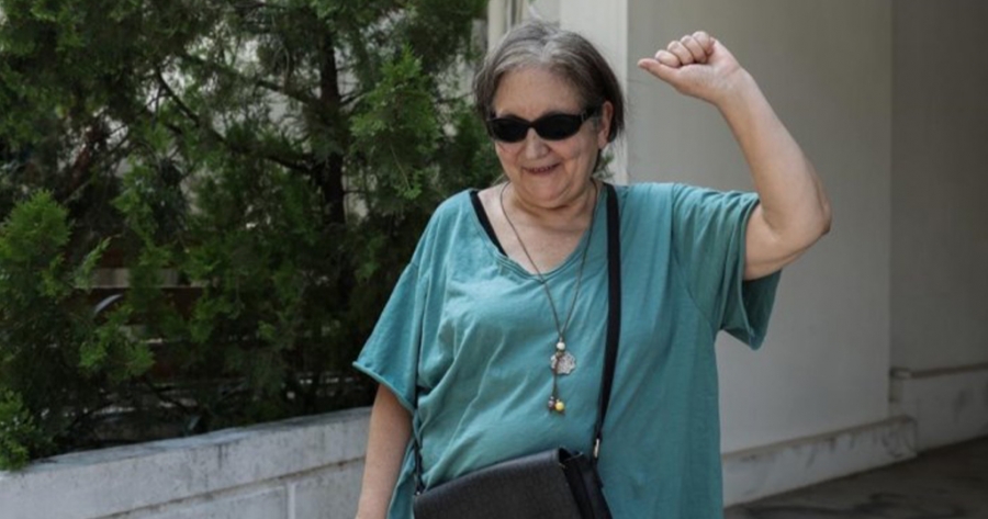 Δικαίωση για τη δημοσιογράφο Ιωάννα Κολοβού που έσωσε το σπίτι της - Το fund παραιτήθηκε από τη διαδικασία