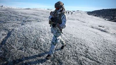 Η Ρωσία «τα χώνει» στον Trump: Ακραίες και πρωτοφανείς οι απειλές για τη Γροιλανδία
