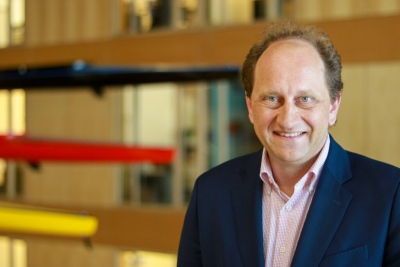 Lambsdorff (Γερμανός πρέσβης): Πρέπει να διατηρήσουμε τις σχέσεις με τη Ρωσία, είναι η μεγαλύτερη χώρα στον κόσμο