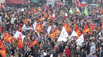 Γαλλία: Η συνταξιοδοτική μεταρρύθμιση κατέβασε πάνω από 1,5 εκ. Γάλλους στους δρόμους
