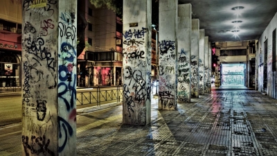 Ένταση στα Εξάρχεια - Έγιναν προσαγωγές