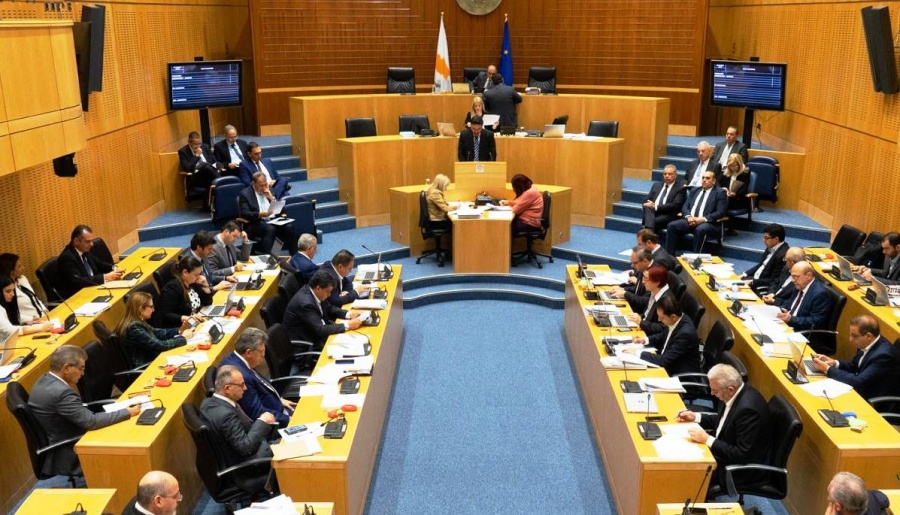 Κυπριακή Βουλή: Ομόφωνη καταδίκη της αποστολής τουρκικών όπλων και στρατευμάτων στη Λιβύη