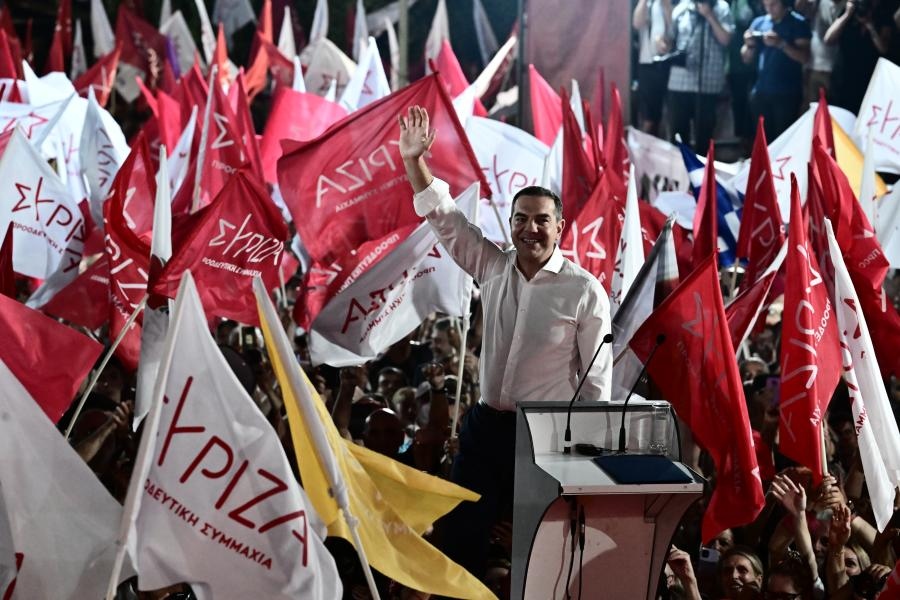 Τσίπρας από Σύνταγμα: Τίποτα δεν έχει κριθεί ακόμα - Μάχη μέχρι την τελευταία κάλπη