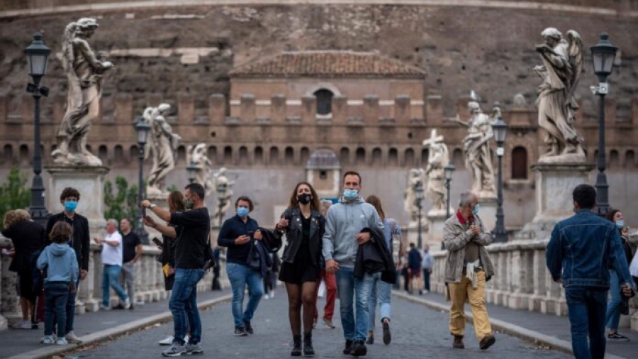 Ιταλία: Με τεστ COVID-19 πριν από την αναχώρηση όλες οι αφίξεις από ΕΕ - Παρατείνεται η κατάσταση έκτακτης ανάγκης