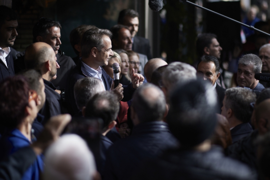 Μητσοτάκης - Αίγιο: Το δίλημμα είναι αν θα συνεχίσουμε να πηγαίνουμε μπροστά ή θα γυρίσουμε πίσω