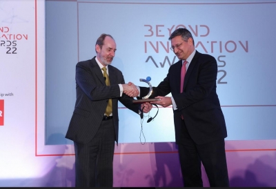 Εθνική Τράπεζα: Βραβεύτηκε σε ειδική εκδήλωση του Economist για τα επιτεύγματά της στη ψηφιακή τραπεζική