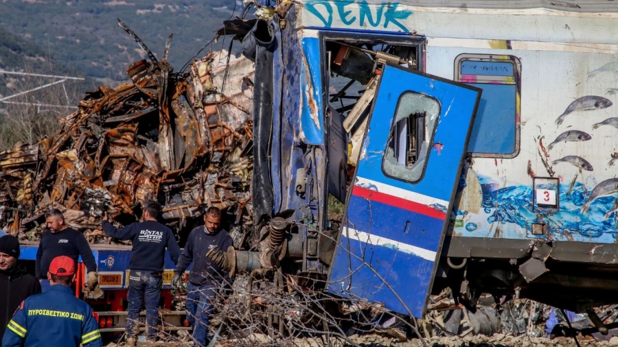 Εξελίξεις στην υπόθεση των Τεμπών - Διαβιβάστηκε στη Βουλή το αναμενόμενο υλικό της Εισαγγελίας Εφετών Λάρισας