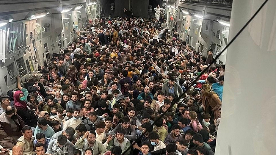 Οι δραματικές εξελίξεις στο Αφγανιστάν πρέπει να ενδιαφέρουν και την Ελλάδα; - Αναμένονται 3 εκατ πρόσφυγες