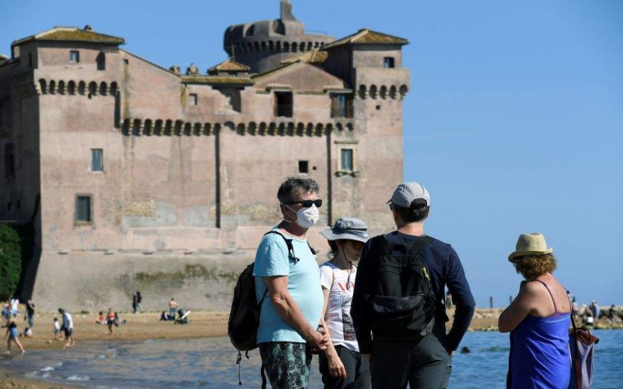 Ιταλία: Στα 320 τα νέα κρούσματα κορωνοϊού το τελευταίο 24ωρο, προσφεύγουν στη Δικαιοσύνη οι ιδιοκτήτες των κλαμπ