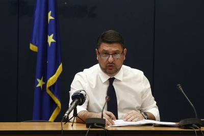 Κορωνοϊός: Η νέα καμπάνια της Πολιτικής Προστασίας για τον κίνδυνο του συνωστισμού