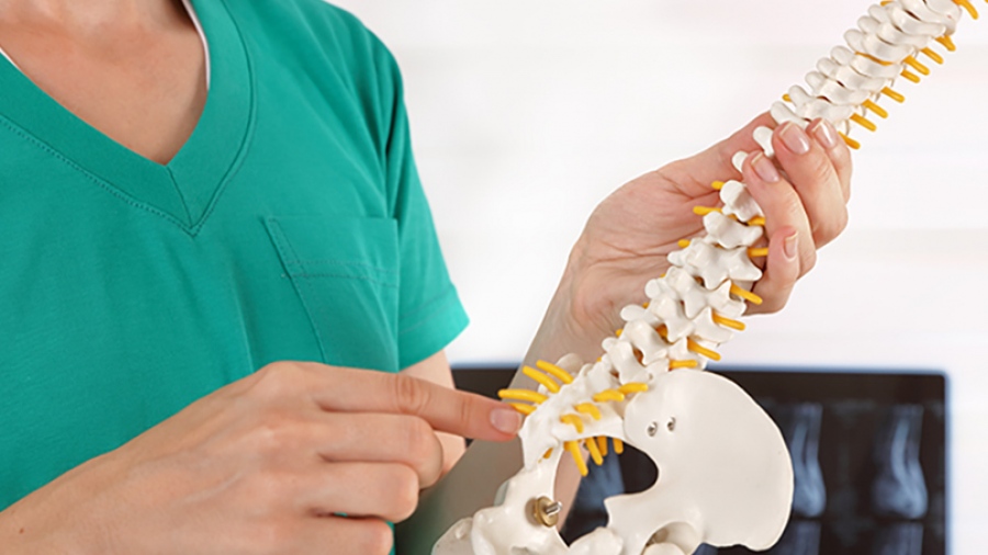 Οριστική αντιμετώπιση της κύστης κόκκυγος με την ενδοσκοπική τεχνική EPSiT