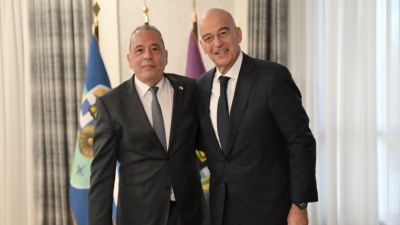 Στη Θεσσαλονίκη για τη στρατιωτική παρέλαση ο Δένδιας - Συνάντηση με τον Κύπριο Υπουργό Άμυνας