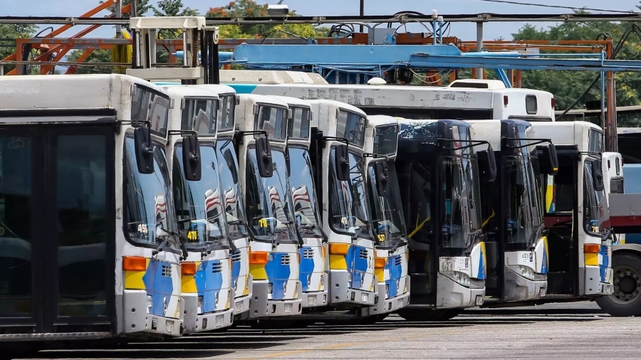 Στάσεις εργασίας σε λεωφορεία και τρόλεϊ τη Μεγάλη Τρίτη 11/3 - Τι ώρες θα κυκλοφορήσουν