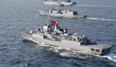 Κλιμάκωση της έντασης στην Ανατ. Μεσόγειο - Τουρκική NAVTEX για άσκηση με πραγματικά πυρά - Τουρκία: Η Ελλάδα να αποσύρει τα πολεμικά πλοία
