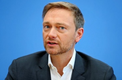 Lindner (FDP):  Σε πρόωρες εκλογές η Γερμανία, εάν το SPD καταψηφίσει τις διαπραγματεύσεις με το CDU