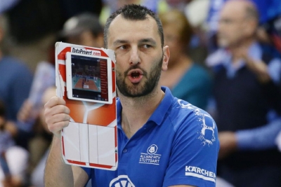 Ο Γιάννης Αθανασόπουλος στο «BN Sports»: «Στόχος της Τσεχίας η παρουσία στον τελικό της Golden League - Ως προπονητής χάνεις τον ύπνο σου»