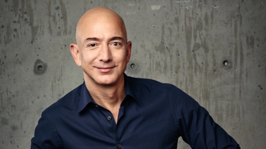 Ο Jeff Bezos «ξεφορτώθηκε» 50 εκατ. μετοχές της Amazon σε 9 ημέρες και έγινε πλουσιότερος κατά 9 δισ. δολ.