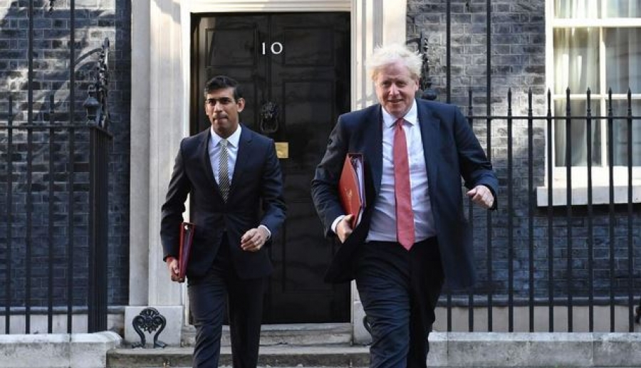 Βρετανία: Ρήγμα Johnson και υπουργείου Οικονομικών για τη μεταρρύθμιση του Εθνικού Συστήματος Υγείας με 35 δισ. στερλίνες