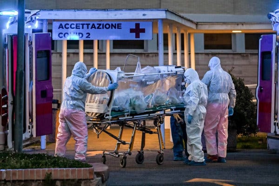 Ιταλία: 9.789 νέα κρούσματα και 358 θάνατοι το τελευταίο 24ωρο