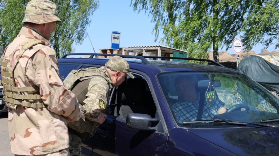 Ουκρανική πατέντα - Οι πολίτες χρησιμοποιούν ειδικούς κώδικες επικοινωνίας για να αποφύγουν τους στρατολόγους