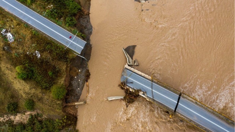 Υπ. Υγείας: Οδηγίες του υπουργείου για την προστασία των πολιτών μετά από πλημμύρα