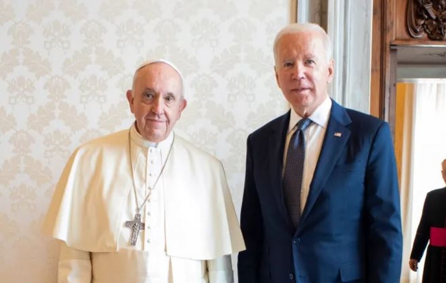 Μέση Ανατολή: Ο Πάπας τηλεφώνησε στον Biden και του ζήτησε να ακολουθήσει τον «δρόμο της ειρήνης»