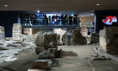 Καλά πήγε και αυτό – Καταγγελίες Μετρό Θεσσαλονίκης: Ο στατικός ηλεκτρισμός «χτυπά» επισκέπτες και τουρίστες στον σταθμό Βενιζέλου